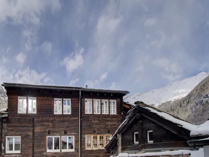 Haus Kirchplatz 4 By Zermatt Premium Apartments Zewnętrze zdjęcie